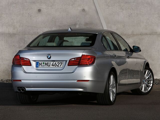 БМВ 5 Серія, Седан 2010 - н.в. 528i xDrive (F10)