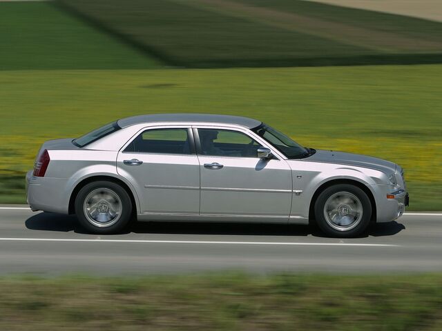 Крайслер 300, Седан 2005 - н.в. 6.1 i V8 16V SRT-8