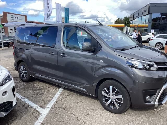 Тойота Proace Verso 2023 у Європі на Automoto.ua Тойота Proace Verso, об'ємом двигуна 0 л та пробігом 43 тис. км за 39900 $, фото 2 на Automoto.ua