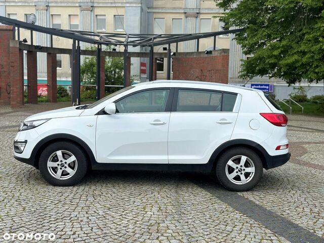 Кіа Sportage, об'ємом двигуна 1.69 л та пробігом 254 тис. км за 9698 $, фото 6 на Automoto.ua