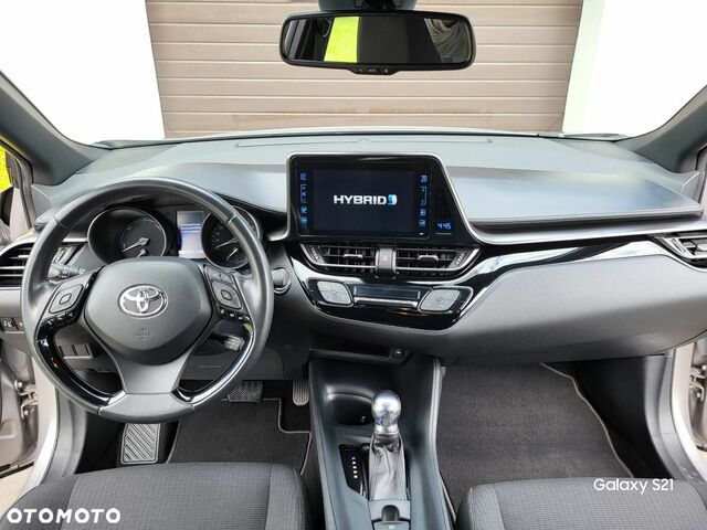 Тойота C-HR, об'ємом двигуна 1.8 л та пробігом 86 тис. км за 17451 $, фото 12 на Automoto.ua