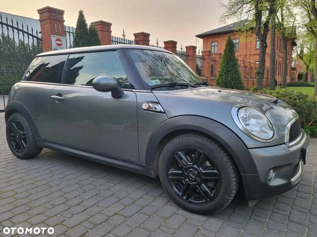 Міні Cooper S, об'ємом двигуна 1.6 л та пробігом 156 тис. км за 7754 $, фото 15 на Automoto.ua