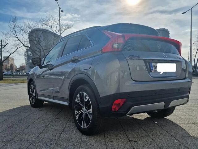 Міцубісі Eclipse Cross, об'ємом двигуна 1.5 л та пробігом 101 тис. км за 17708 $, фото 6 на Automoto.ua