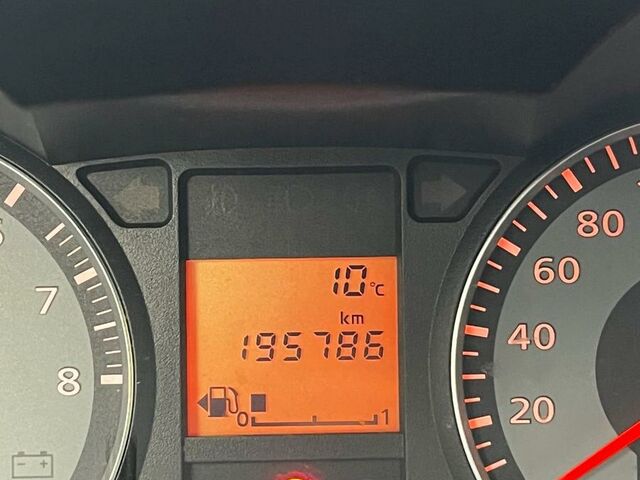 Мицубиси Кольт 2008 в Европе на Automoto.ua Черный Мицубиси Кольт, объемом двигателя 0 л и пробегом 197 тыс. км за 1200 $, фото 6 на Automoto.ua