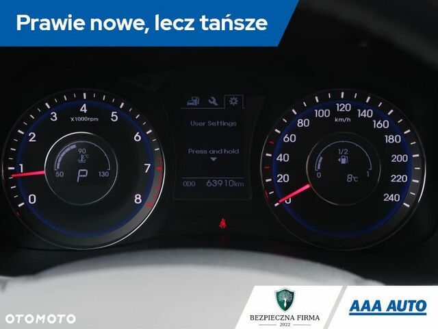 Хендай і40, об'ємом двигуна 2 л та пробігом 64 тис. км за 14255 $, фото 11 на Automoto.ua