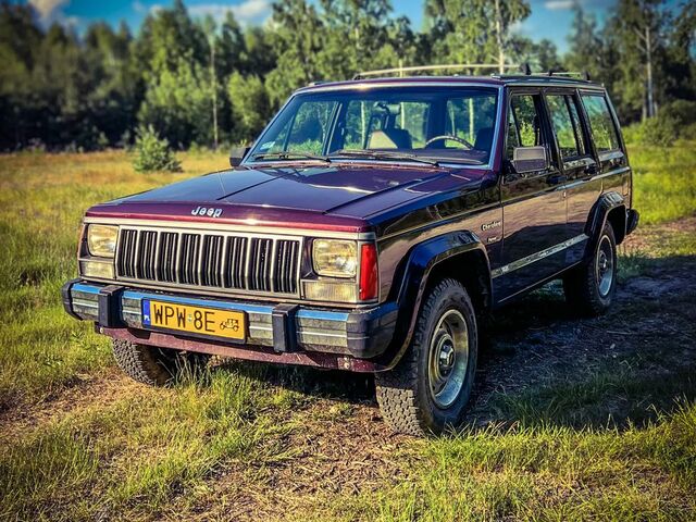 Джип Cherokee, об'ємом двигуна 3.96 л та пробігом 170 тис. км за 11210 $, фото 10 на Automoto.ua