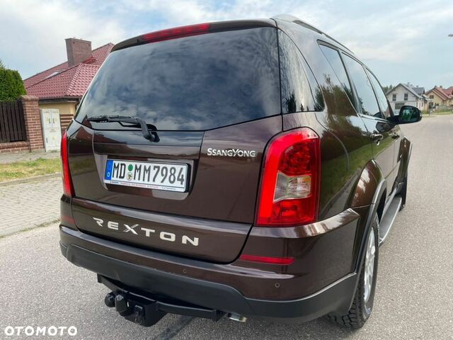 Cанг Йонг Rexton, об'ємом двигуна 2 л та пробігом 201 тис. км за 10130 $, фото 18 на Automoto.ua