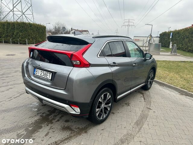 Міцубісі Eclipse Cross, об'ємом двигуна 1.5 л та пробігом 59 тис. км за 17235 $, фото 4 на Automoto.ua