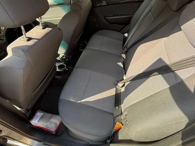 Шевроле Авео 2011 в Европе на Automoto.ua Серый Шевроле Авео, объемом двигателя 1.21 л и пробегом 71 тыс. км за 7004 $, фото 5 на Automoto.ua