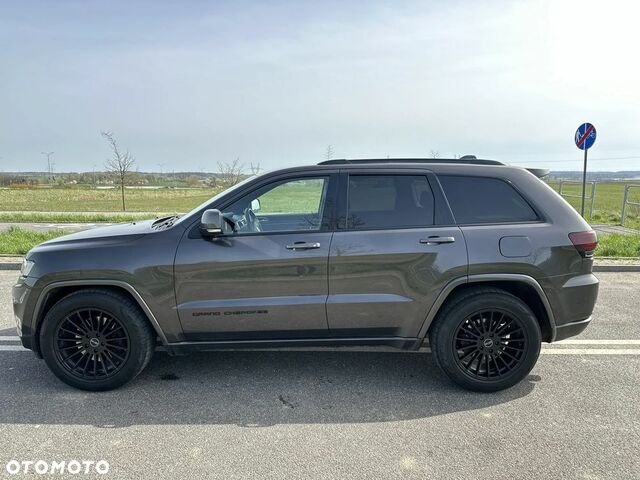 Джип Grand Cherokee, об'ємом двигуна 5.65 л та пробігом 183 тис. км за 24190 $, фото 4 на Automoto.ua