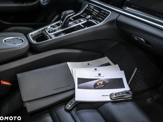 Порше Panamera, об'ємом двигуна 4 л та пробігом 52 тис. км за 118575 $, фото 39 на Automoto.ua