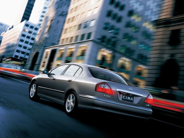 Ніссан Сіма, Седан 2001 - н.в. (F50) 4.5 i V8 32V