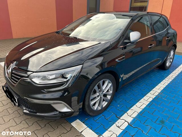 Рено Меган 2018 в Европе на Automoto.ua Черный Рено Меган, объемом двигателя 1 л и пробегом 187 тыс. км за 7724 $, фото 3 на Automoto.ua