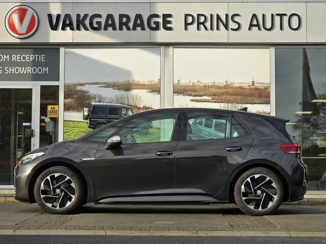 Фольксваген ID.3 2020 у Європі на Automoto.ua Сірий Фольксваген ID.3, об'ємом двигуна 0 л та пробігом 104 тис. км за 20861 $, фото 14 на Automoto.ua