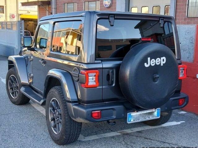 Джип Wrangler 2021 у Європі на Automoto.ua Сірий Джип Wrangler, об'ємом двигуна 2 л та пробігом 130 тис. км за 36500 $, фото 1 на Automoto.ua