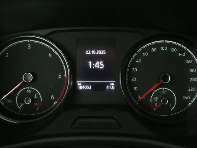 Фольксваген Transporter T6 2019 у Європі на Automoto.ua Коричневий Фольксваген Transporter T6, об'ємом двигуна 1.97 л та пробігом 184 тис. км за 25380 $, фото 14 на Automoto.ua
