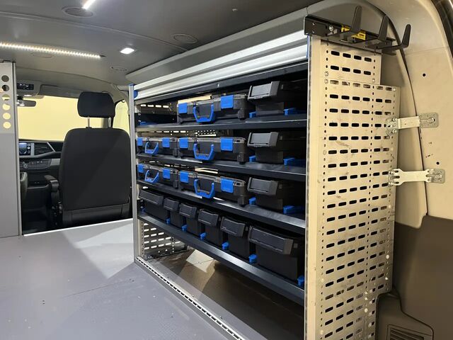 Фольксваген T6.1 Transporter 2021 у Європі на Automoto.ua Білий Фольксваген T6.1 Transporter, об'ємом двигуна 1.97 л та пробігом 127 тис. км за 30939 $, фото 12 на Automoto.ua