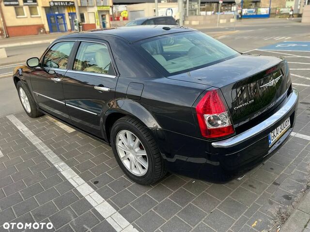 Крайслер 300C, об'ємом двигуна 5.65 л та пробігом 150 тис. км за 9717 $, фото 6 на Automoto.ua