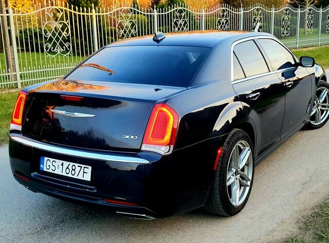 Крайслер 300C, об'ємом двигуна 3.6 л та пробігом 250 тис. км за 14017 $, фото 3 на Automoto.ua