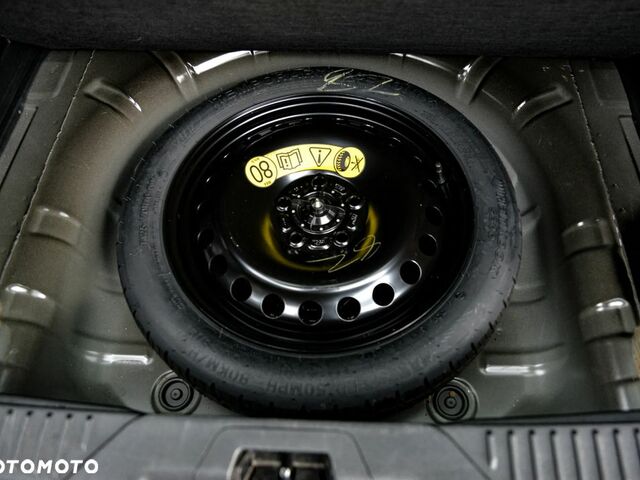 Форд Фокус, объемом двигателя 1.5 л и пробегом 144 тыс. км за 14039 $, фото 23 на Automoto.ua