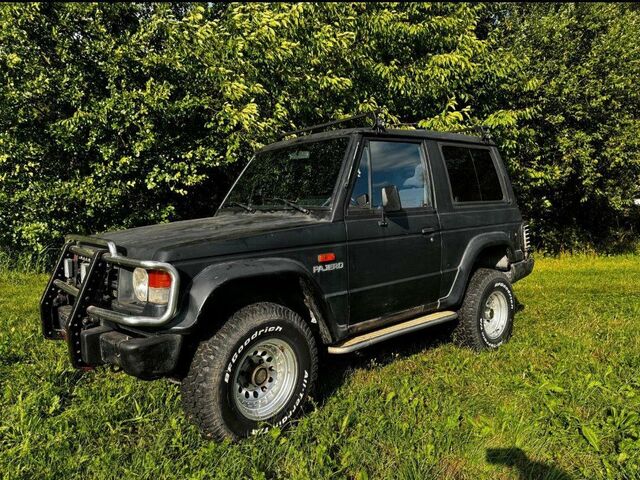 Міцубісі Паджеро 1990 у Європі на Automoto.ua Чорний Міцубісі Паджеро, об'ємом двигуна 0 л та пробігом 203 тис. км за 6500 $, фото 1 на Automoto.ua