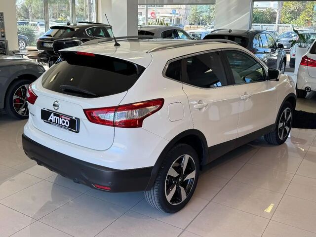 Ниссан Кашкай 2016 в Европе на Automoto.ua Белый Ниссан Кашкай, объемом двигателя 1.6 л и пробегом 100 тыс. км за 15761 $, фото 3 на Automoto.ua