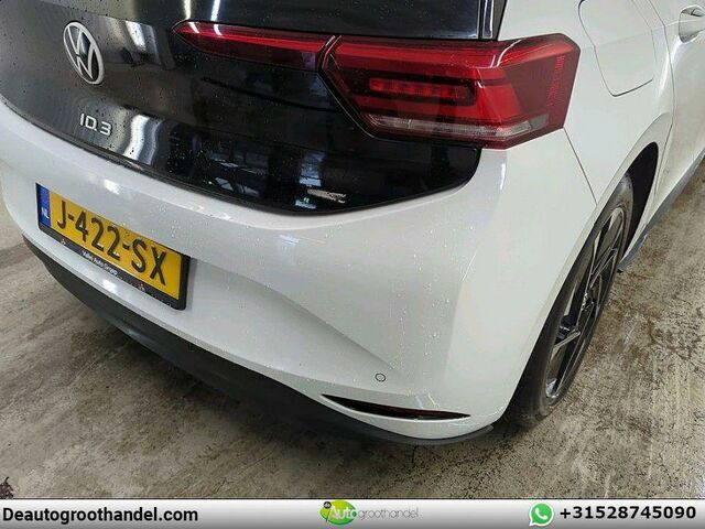 Фольксваген ID.3 2020 в Европе на Automoto.ua Белый Фольксваген ID.3, объемом двигателя 0 л и пробегом 146 тыс. км за 14762 $, фото 20 на Automoto.ua