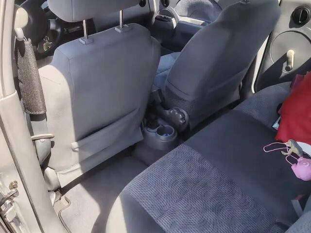 Шевроле Калос 2005 у Європі на Automoto.ua Срібний Шевроле Калос, об'ємом двигуна 1.15 л та пробігом 66 тис. км за 2910 $, фото 8 на Automoto.ua