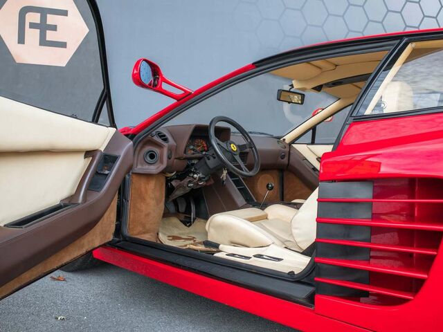 Червоний Феррарі Testarossa, об'ємом двигуна 4.94 л та пробігом 66 тис. км за 217628 $, фото 10 на Automoto.ua