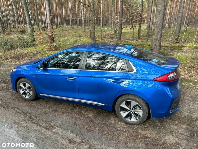 Хендай Ioniq, об'ємом двигуна 0 л та пробігом 63 тис. км за 14147 $, фото 7 на Automoto.ua