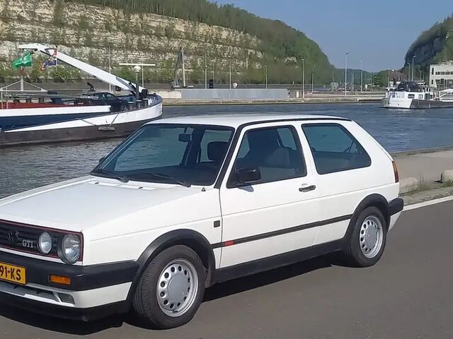 Фольксваген Гольф ГТІ 1991 у Європі на Automoto.ua Білий Фольксваген Гольф ГТІ, об'ємом двигуна 1.78 л та пробігом 89 тис. км за 15127 $, фото 6 на Automoto.ua