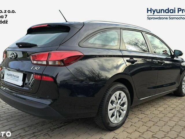 Хендай i30, объемом двигателя 1.6 л и пробегом 100 тыс. км за 11425 $, фото 4 на Automoto.ua