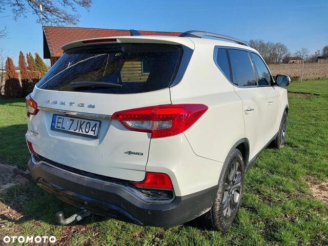 Cанг Йонг Rexton, об'ємом двигуна 2.16 л та пробігом 38 тис. км за 25702 $, фото 14 на Automoto.ua