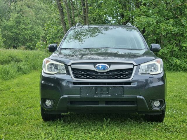 Сірий Субару Forester, об'ємом двигуна 2 л та пробігом 154 тис. км за 17924 $, фото 4 на Automoto.ua