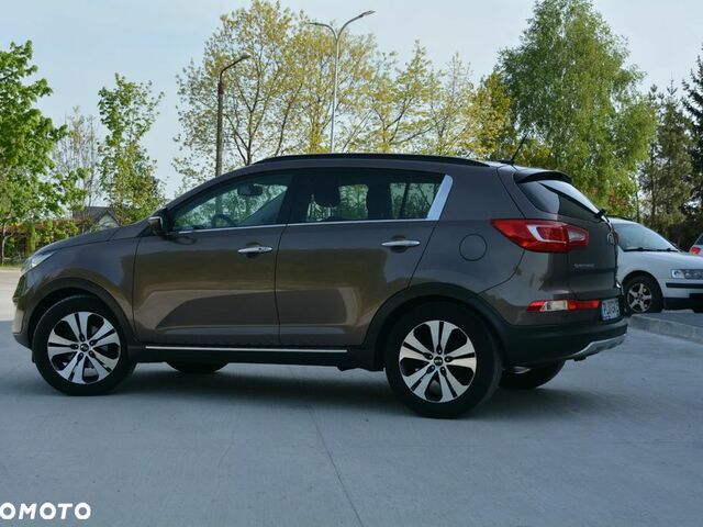 Кіа Sportage, об'ємом двигуна 2 л та пробігом 154 тис. км за 10778 $, фото 15 на Automoto.ua