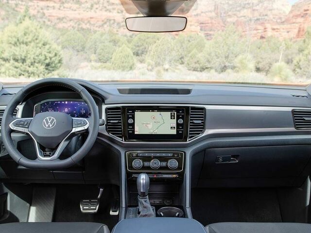 Дивитись фото салону Volkswagen Atlas 2023