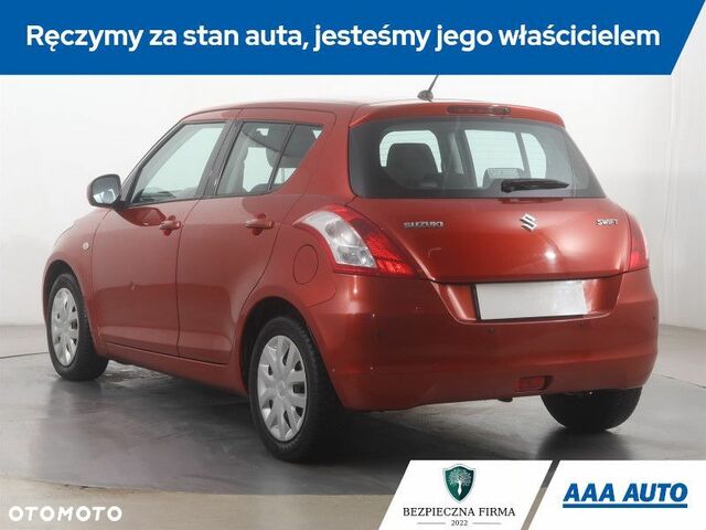 Сузукі Свифт, об'ємом двигуна 1.24 л та пробігом 75 тис. км за 6479 $, фото 4 на Automoto.ua