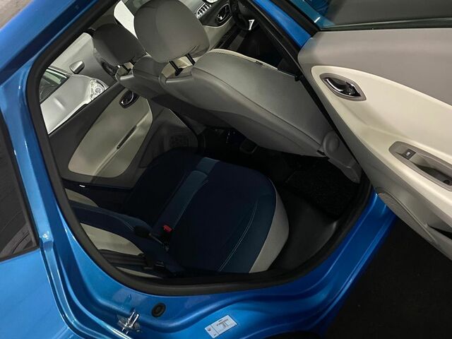 Синій Рено Каптур, об'ємом двигуна 1.2 л та пробігом 46 тис. км за 13777 $, фото 9 на Automoto.ua