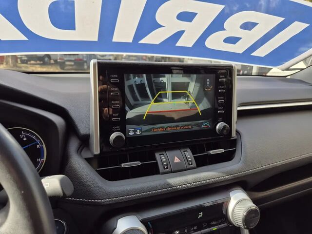 Тойота РАВ 4 2022 в Европе на Automoto.ua Белый Тойота РАВ 4, объемом двигателя 2.49 л и пробегом 51 тыс. км за 35922 $, фото 11 на Automoto.ua