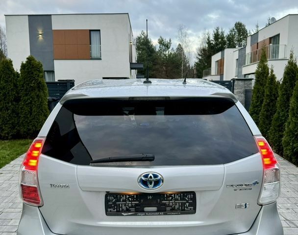 Тойота Prius Plus, об'ємом двигуна 1.8 л та пробігом 270 тис. км за 13283 $, фото 4 на Automoto.ua