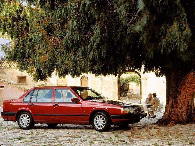 Вольво 940, Седан 1990 - 1994 (944) 2.8 i V6