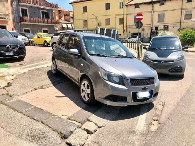 Шевроле Авео 2011 в Европе на Automoto.ua Серый Шевроле Авео, объемом двигателя 1.23 л и пробегом 175 тыс. км за 3900 $, фото 1 на Automoto.ua