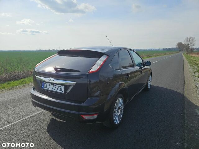 Форд Фокус, объемом двигателя 1.56 л и пробегом 283 тыс. км за 2365 $, фото 1 на Automoto.ua