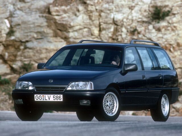 Опель Омега, Універсал 1986 - 1994 A Caravan 3.0