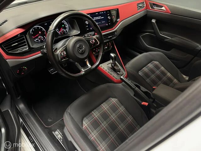 Фольксваген Polo GTI 2019 у Європі на Automoto.ua Білий Фольксваген Polo GTI, об'ємом двигуна 1.98 л та пробігом 77 тис. км за 22653 $, фото 13 на Automoto.ua