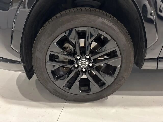 Тойота РАВ 4 2021 в Европе на Automoto.ua Черный Тойота РАВ 4, объемом двигателя 0 л и пробегом 91 тыс. км за 31493 $, фото 12 на Automoto.ua