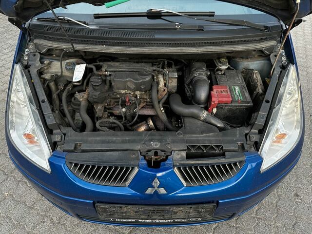 Синій Міцубісі Кольт, об'ємом двигуна 1.49 л та пробігом 287 тис. км за 751 $, фото 10 на Automoto.ua