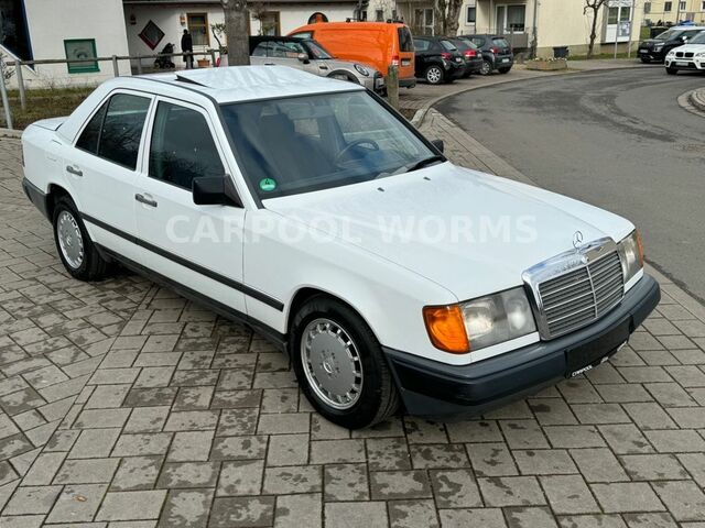 Мерседес 200 1988 в Европе на Automoto.ua Белый Мерседес 200, объемом двигателя 1.98 л и пробегом 196 тыс. км за 8841 $, фото 1 на Automoto.ua