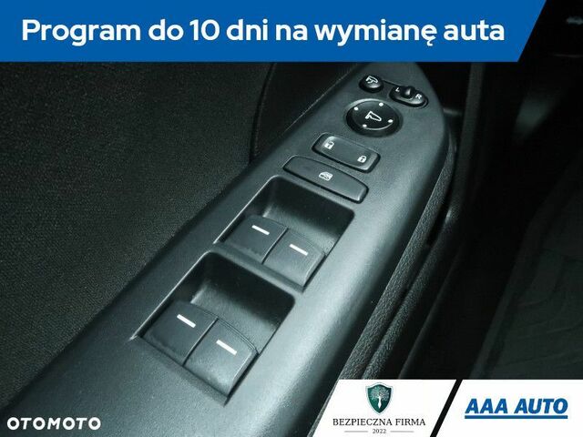 Хонда Сівік, об'ємом двигуна 0.99 л та пробігом 15 тис. км за 19870 $, фото 18 на Automoto.ua