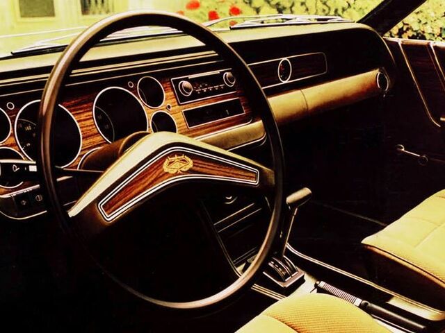 Форд Гранада, Седан 1978 - 1981 2.1D (63 л.с.)